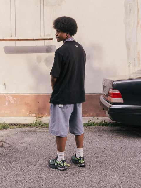 CLASSIC TEE