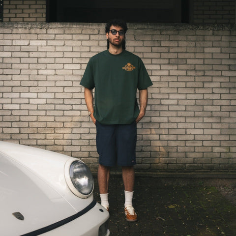GLOBE TEE