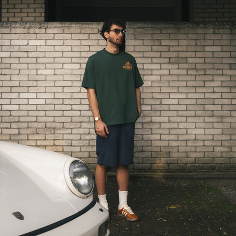 GLOBE TEE